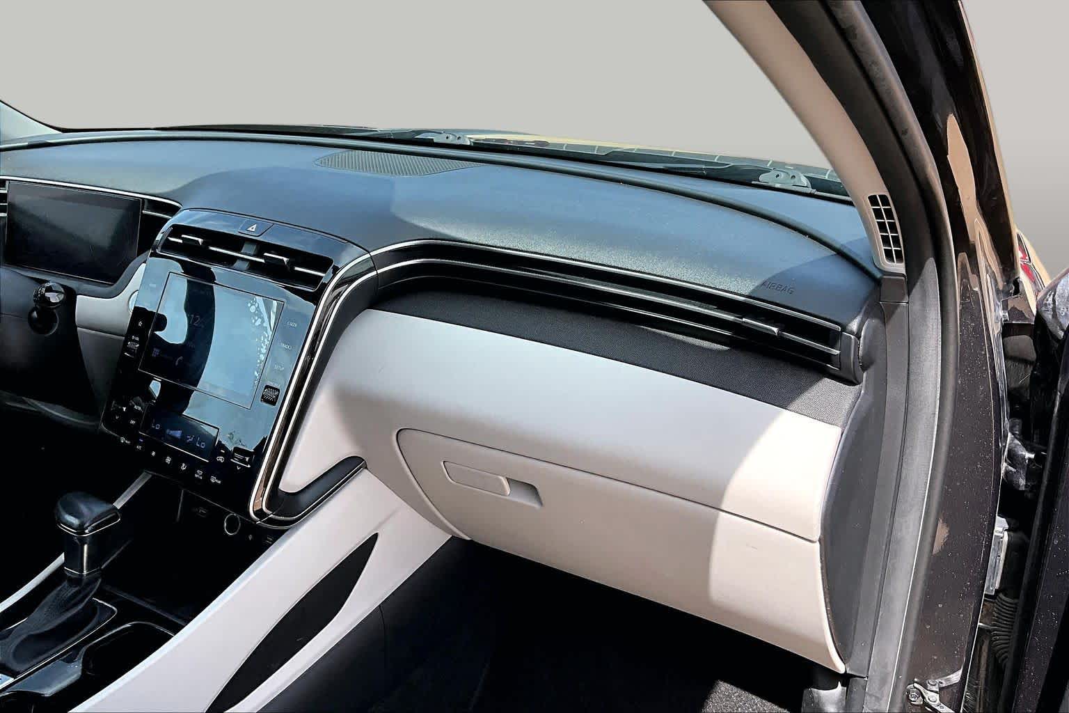 2022 Hyundai Tucson SEL Portofino Gray at HGreg Houston