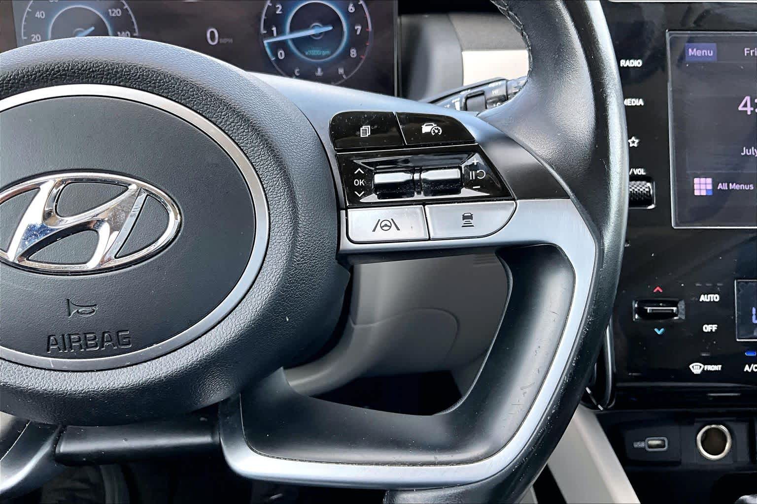 2022 Hyundai Tucson SEL Portofino Gray at HGreg Houston