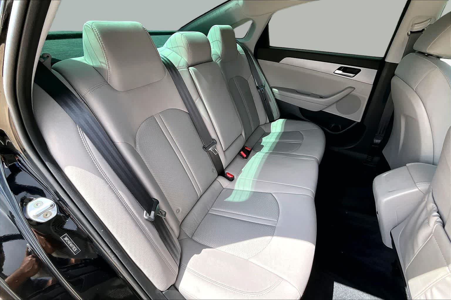 2019 Hyundai Sonata SE Phantom Black at HGreg Houston