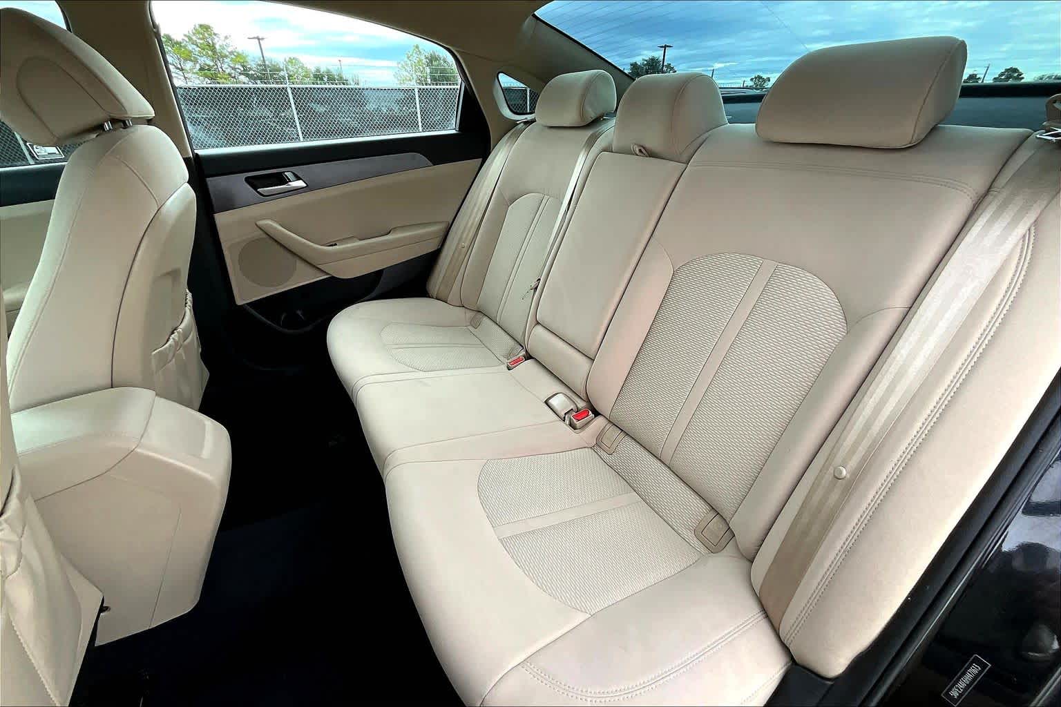 2017 Hyundai Sonata SE Phantom Black at Ron Craft Chevrolet Cadillac