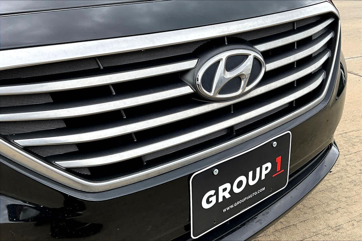 2017 Hyundai Sonata SE Phantom Black at Ron Craft Chevrolet Cadillac