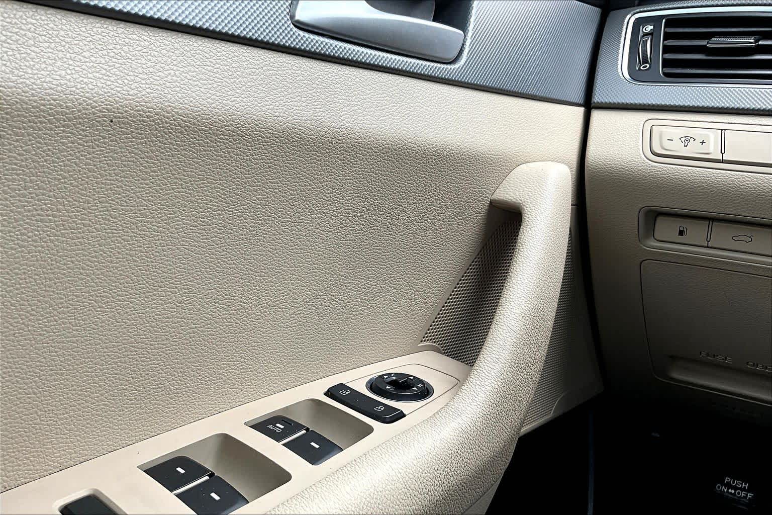 2017 Hyundai Sonata SE Phantom Black at Ron Craft Chevrolet Cadillac