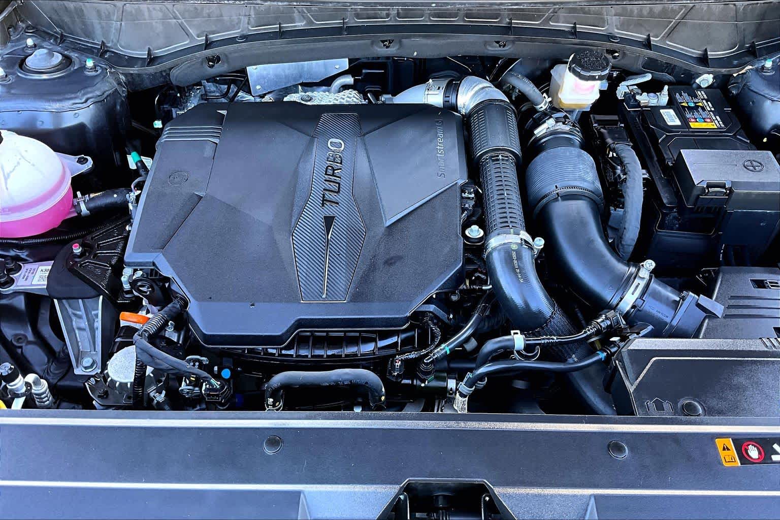 2024 Hyundai Santa Cruz Limited Phantom Black at Honda of Clear Lake