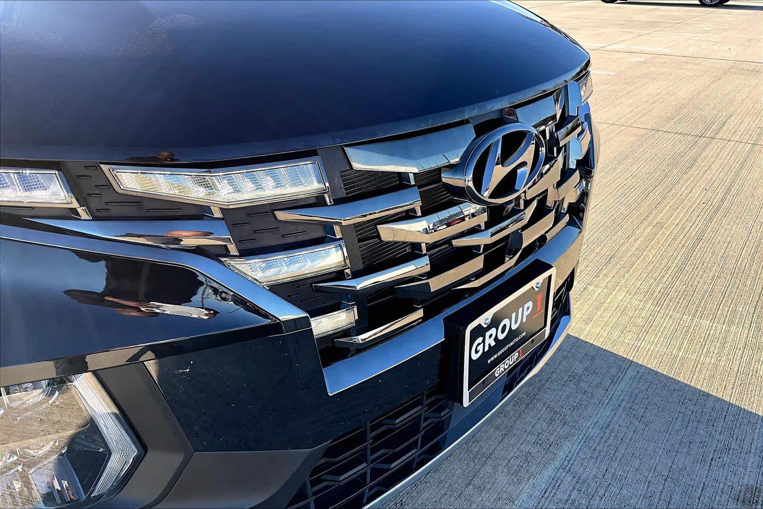 2024 Hyundai Santa Cruz Limited Phantom Black at Honda of Clear Lake