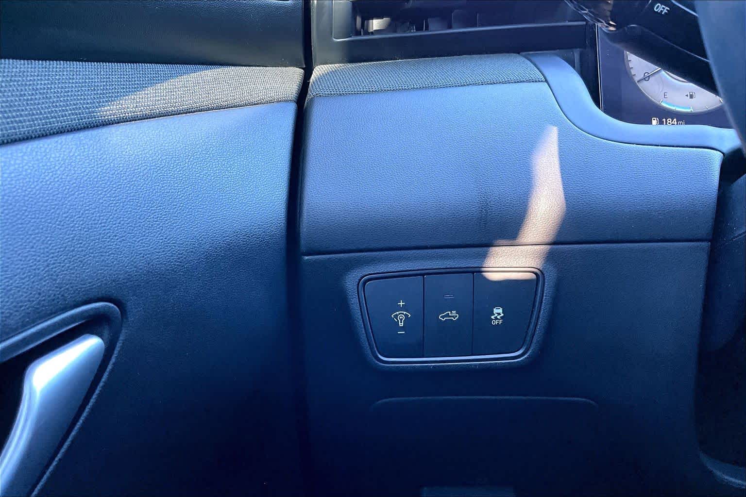 2024 Hyundai Santa Cruz Limited Phantom Black at Honda of Clear Lake