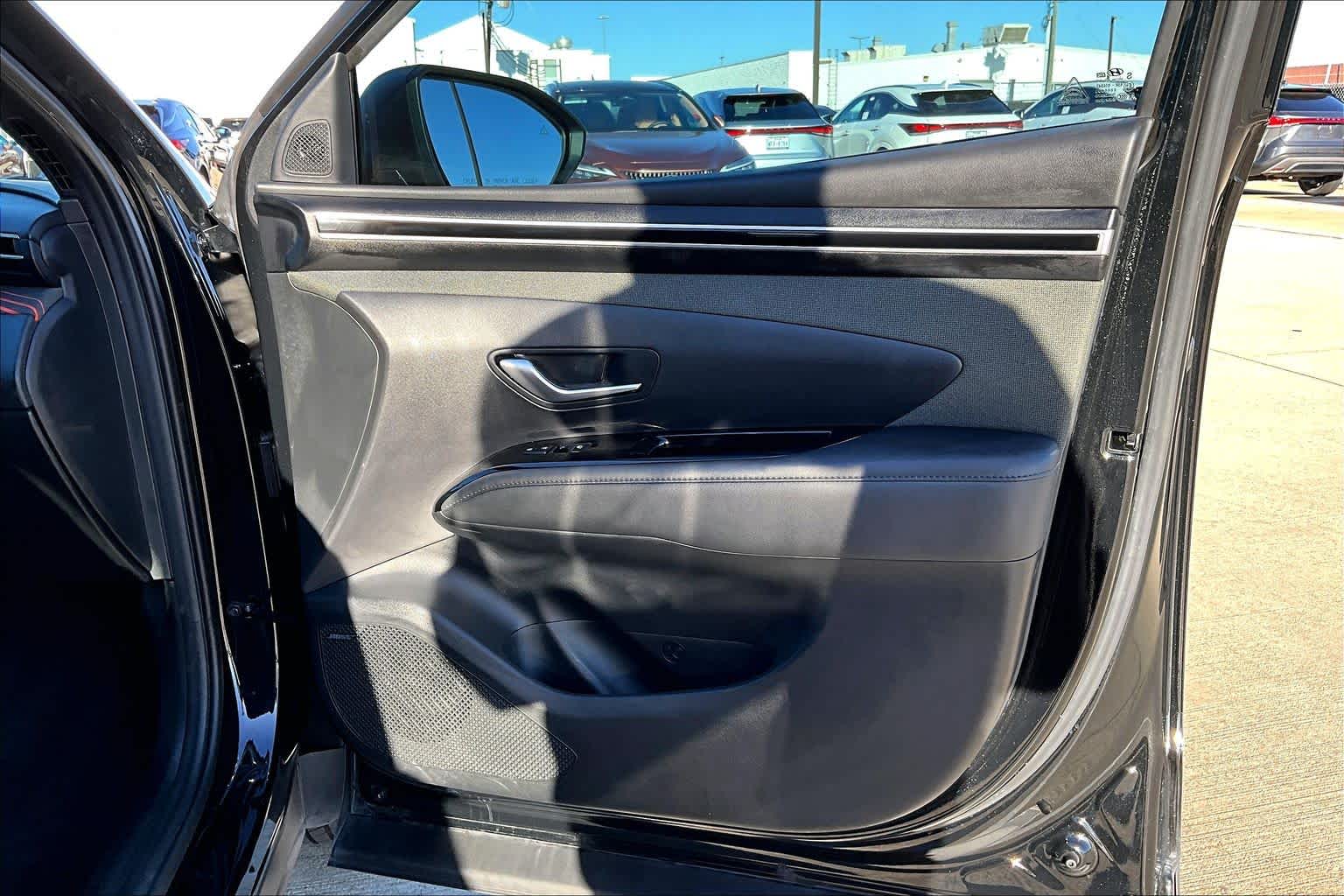 2024 Hyundai Santa Cruz Limited Phantom Black at Honda of Clear Lake