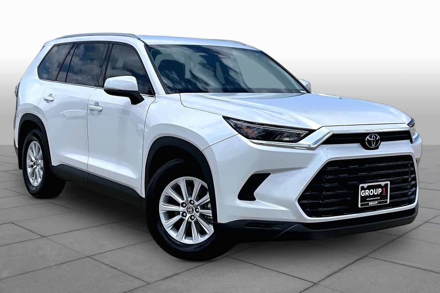 2024 Toyota Grand Highlander XLE Wind Chill Pearl at AutoNation USA Katy
