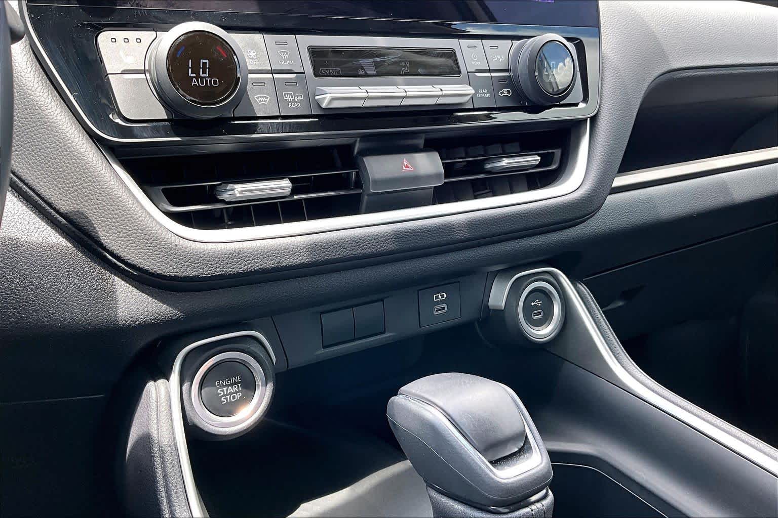 2024 Toyota Grand Highlander XLE Wind Chill Pearl at AutoNation USA Katy
