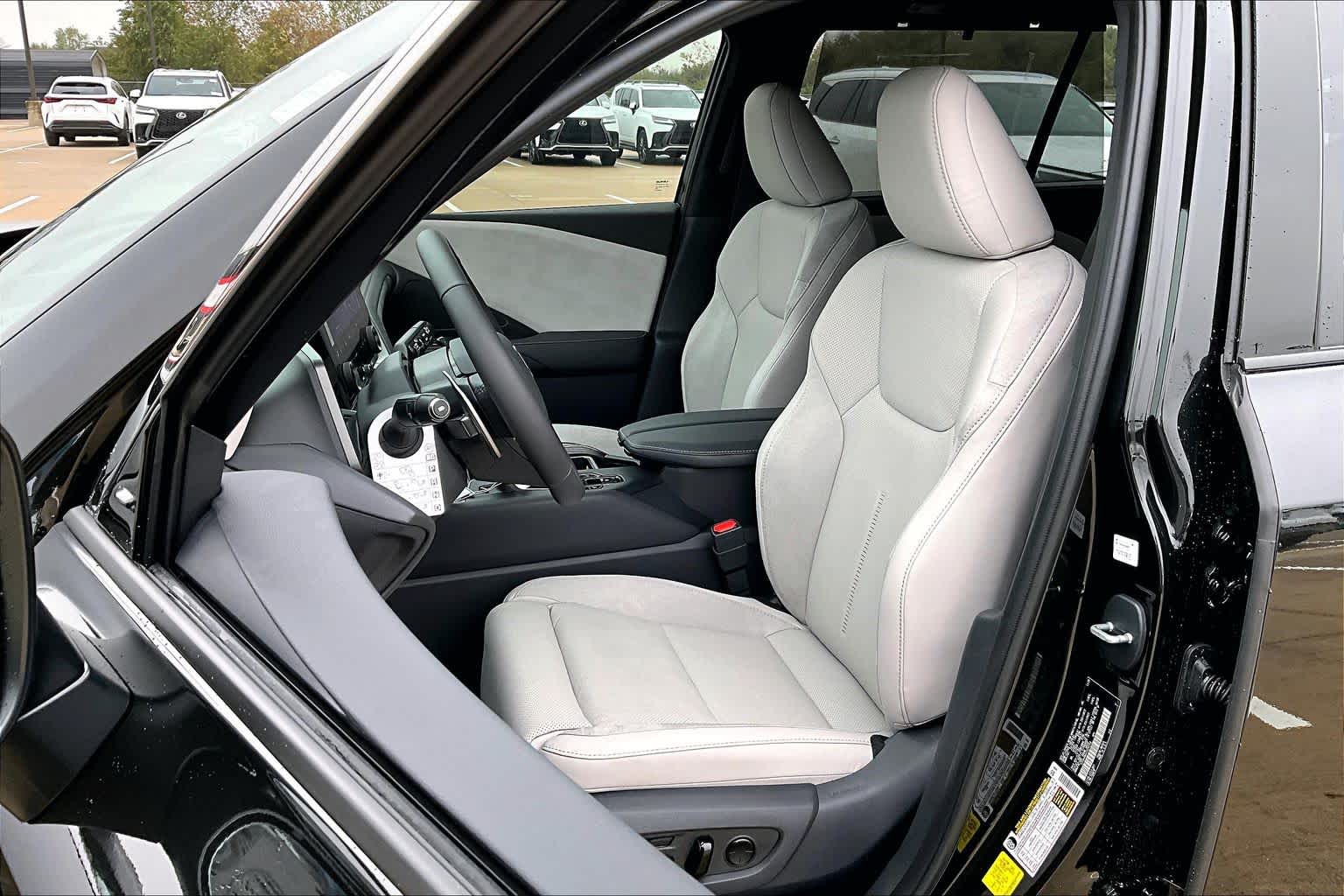 2026 Lexus TX 350 Luxury - 8