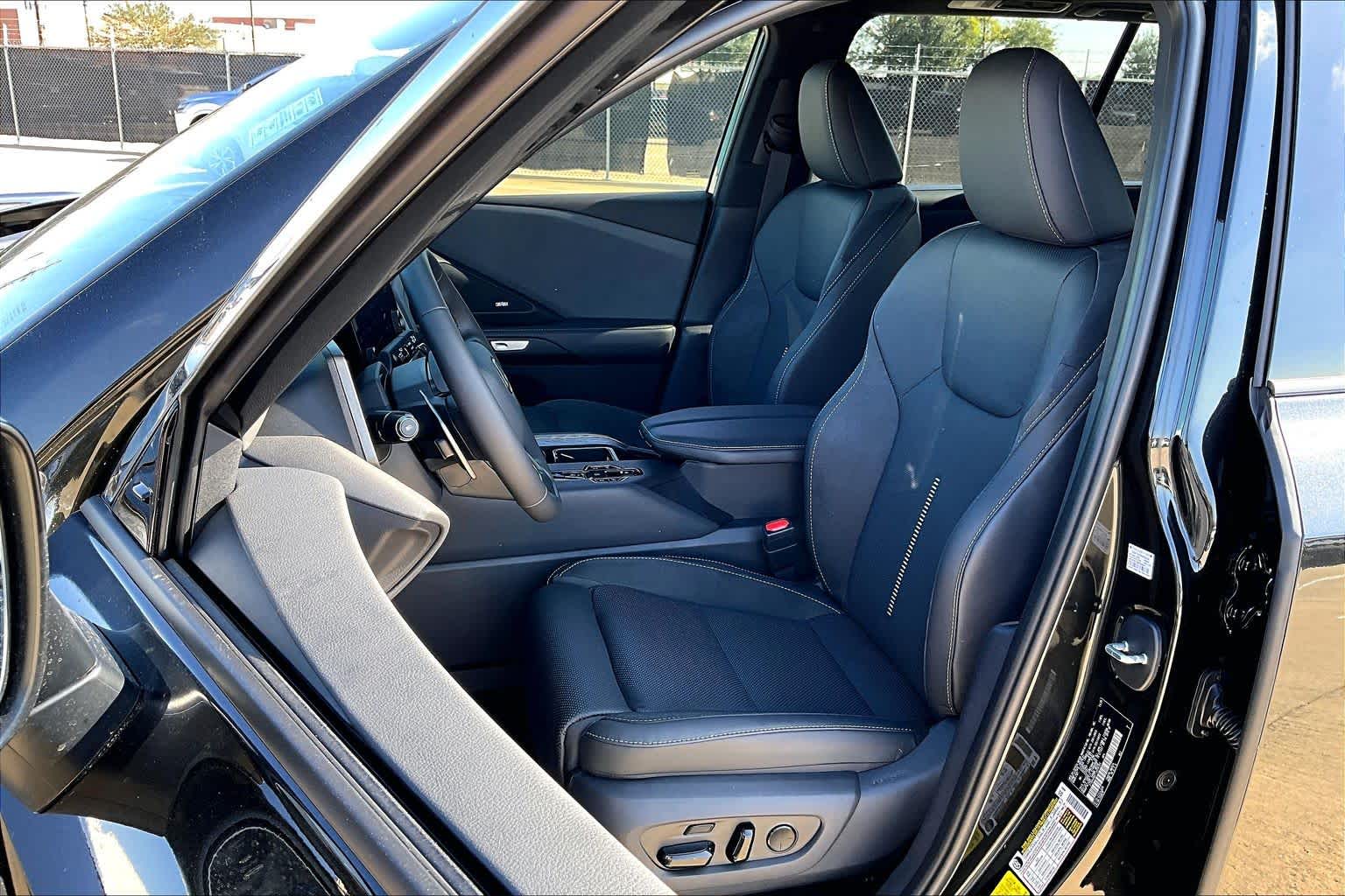 2026 Lexus TX 350 Luxury - 8