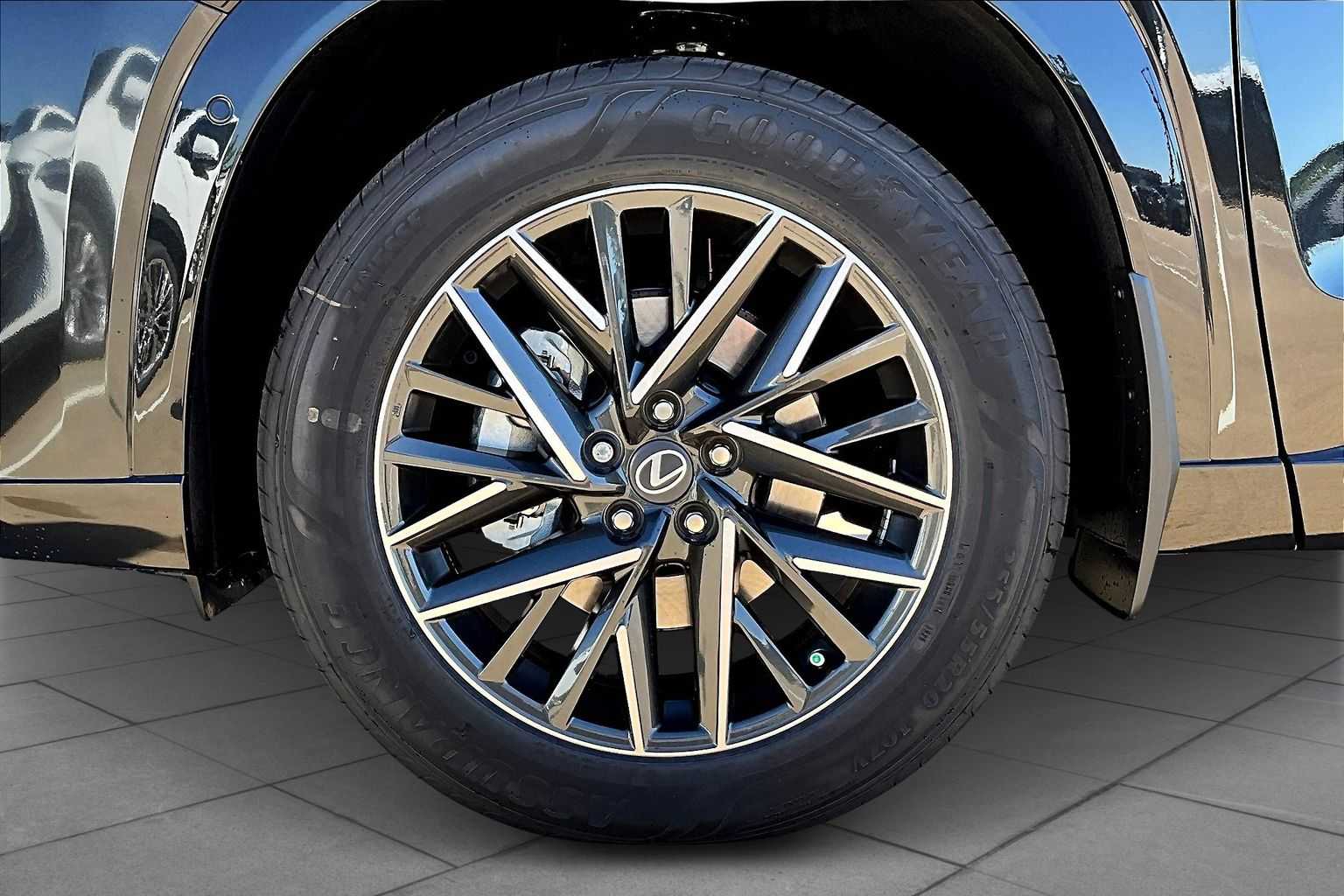 2026 Lexus TX Premium  - 10