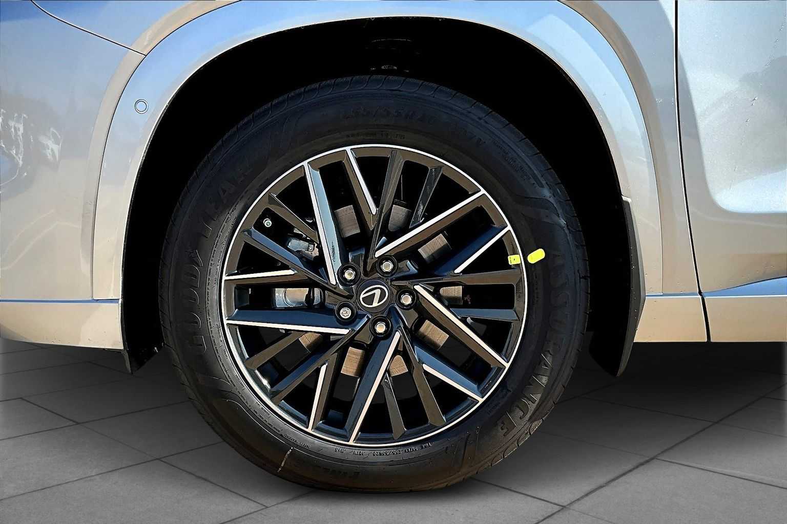 2026 Lexus TX Premium  - 10