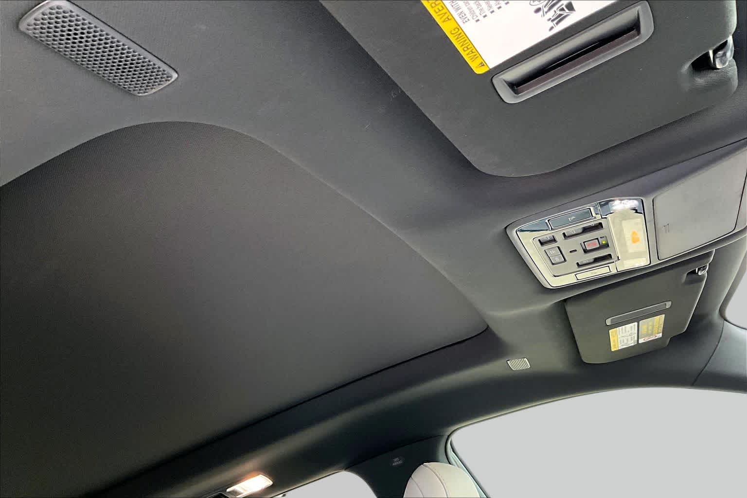 2026 Lexus TX 350 photo 14 of 37