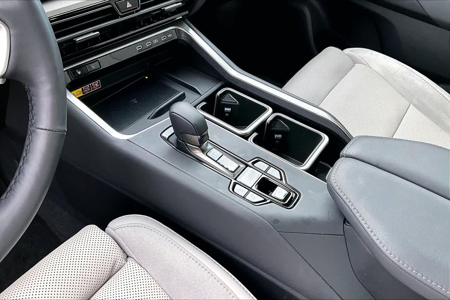 2026 Lexus TX 350 photo 17 of 37