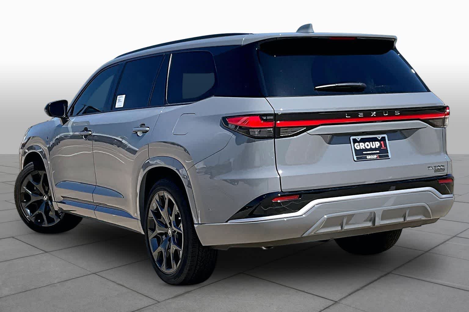 2026 Lexus TX 500h F SPORT Performance Premium - 11
