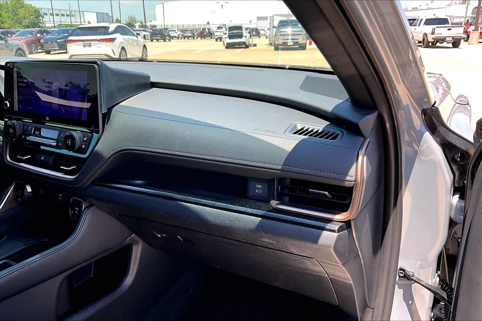 2026 Toyota Grand Highlander Hybrid MAX Platinum Cement at Group 1 Toyota Southwest
