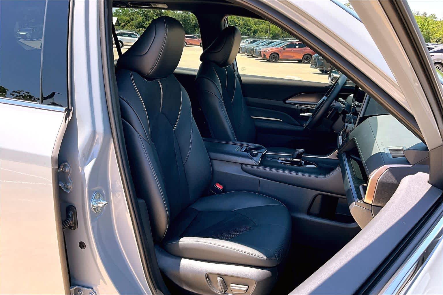 2026 Toyota Grand Highlander Hybrid MAX Platinum Cement at Group 1 Toyota Southwest