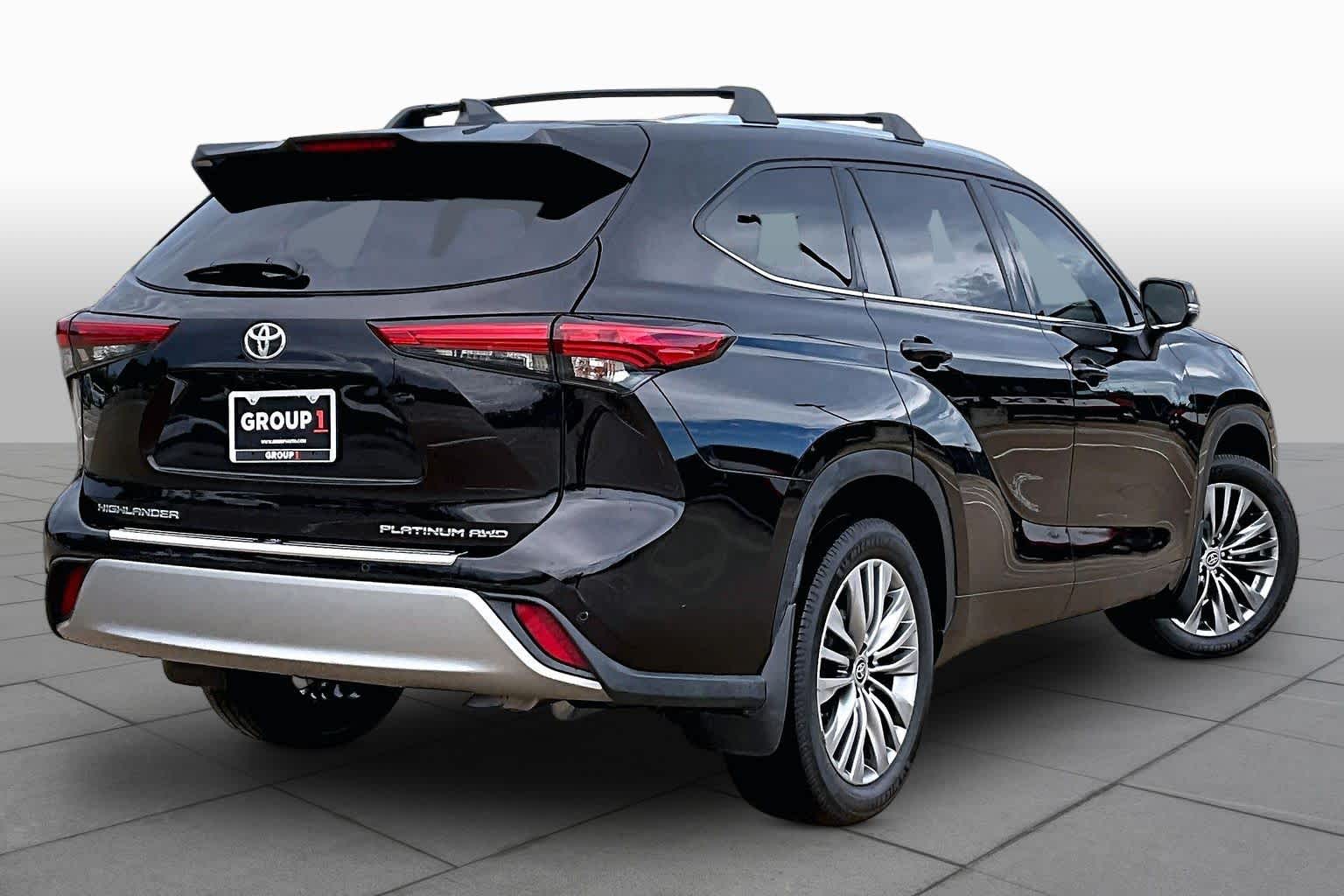 2020 Toyota Highlander Platinum Opulent Amber at Team Honda