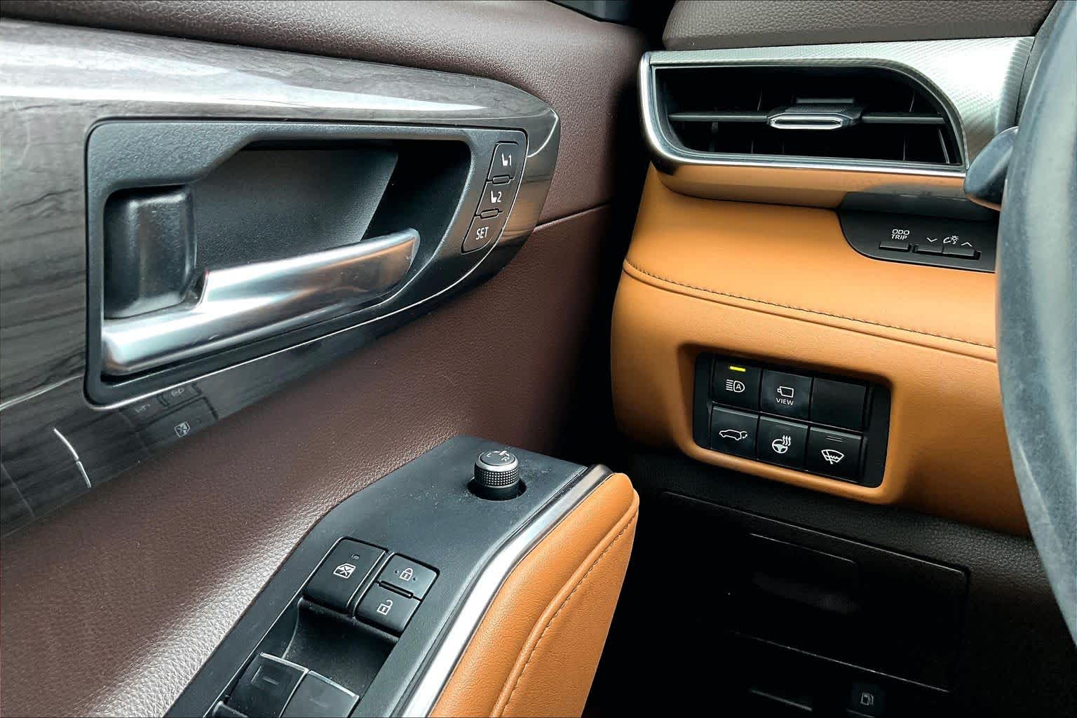 2020 Toyota Highlander Platinum Opulent Amber at Team Honda