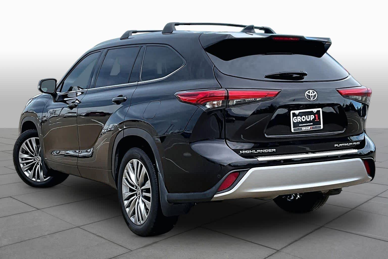 2020 Toyota Highlander Platinum Opulent Amber at Team Honda