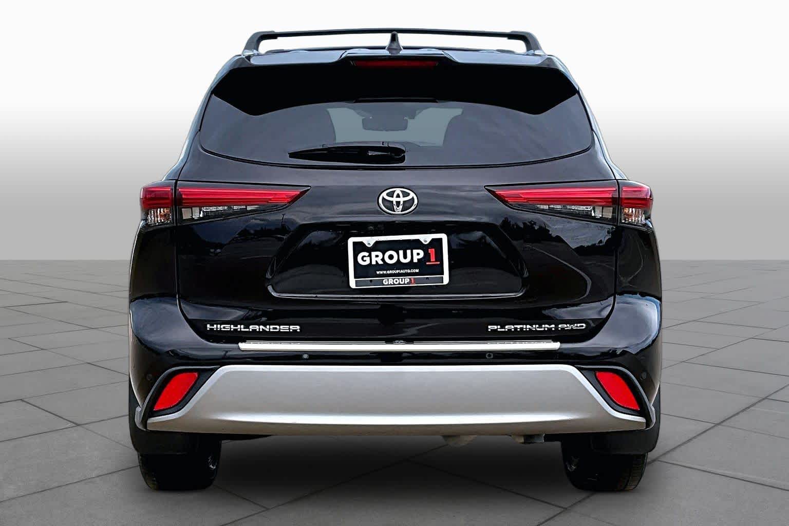 2020 Toyota Highlander Platinum Opulent Amber at Team Honda