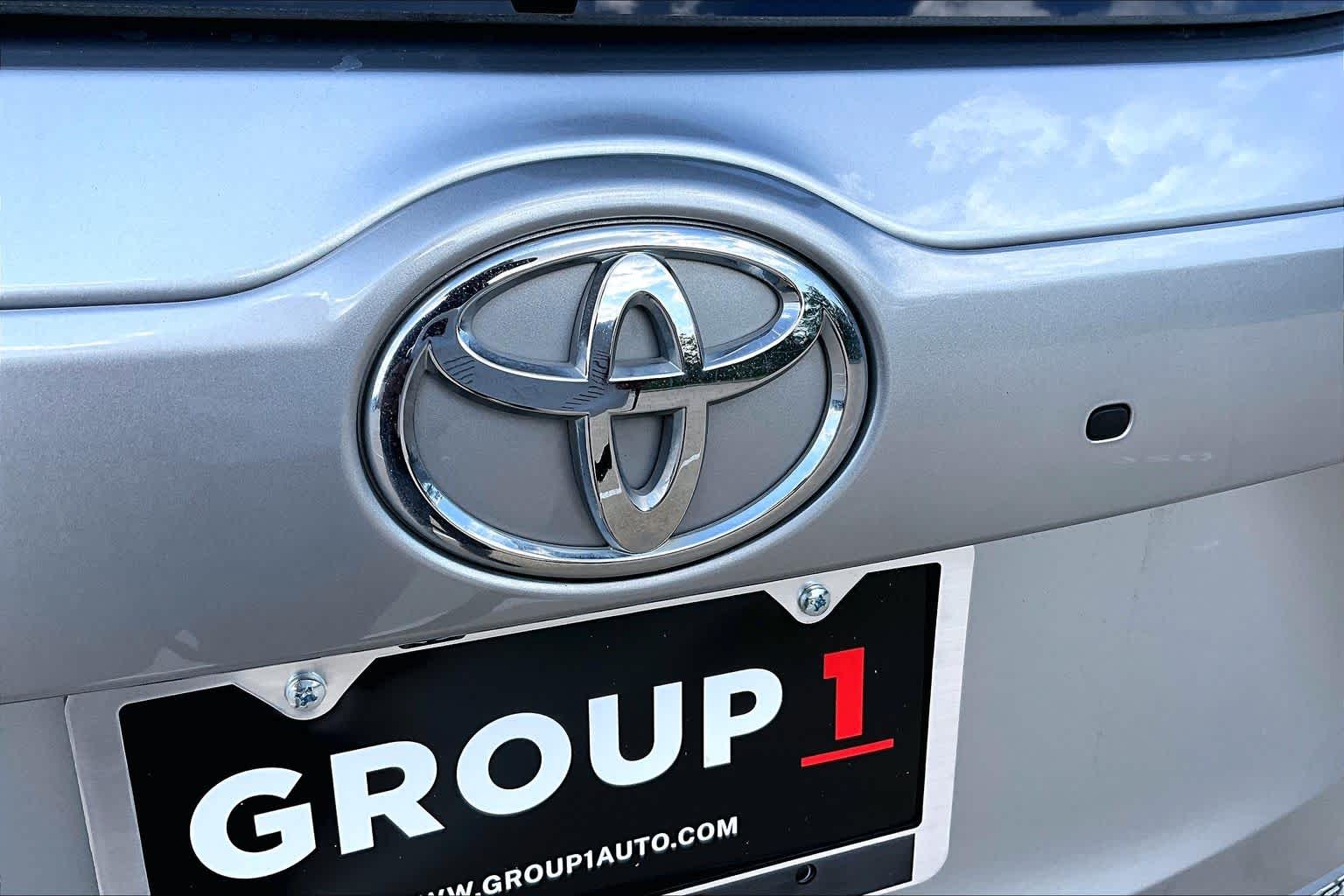 2016 Toyota Highlander XLE Silver Sky Metallic at AutoNation Toyota Gulf Fwy