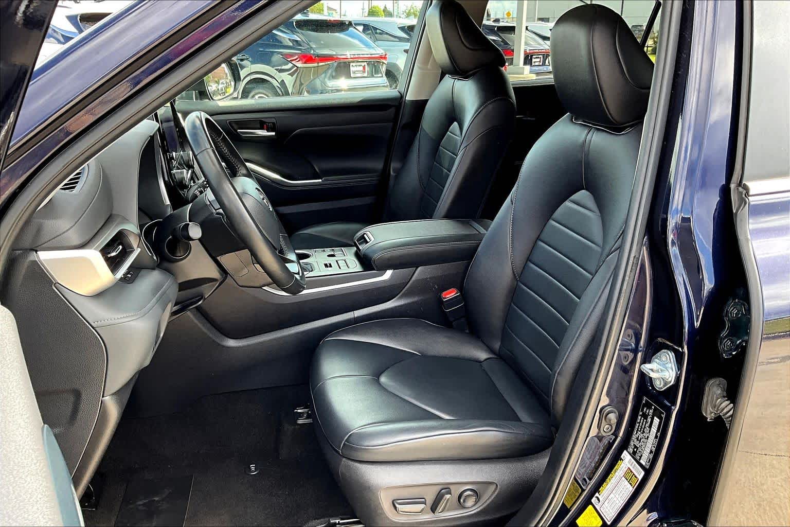 2024 Toyota Highlander XLE Blueprint at AutoNation Toyota Gulf Fwy