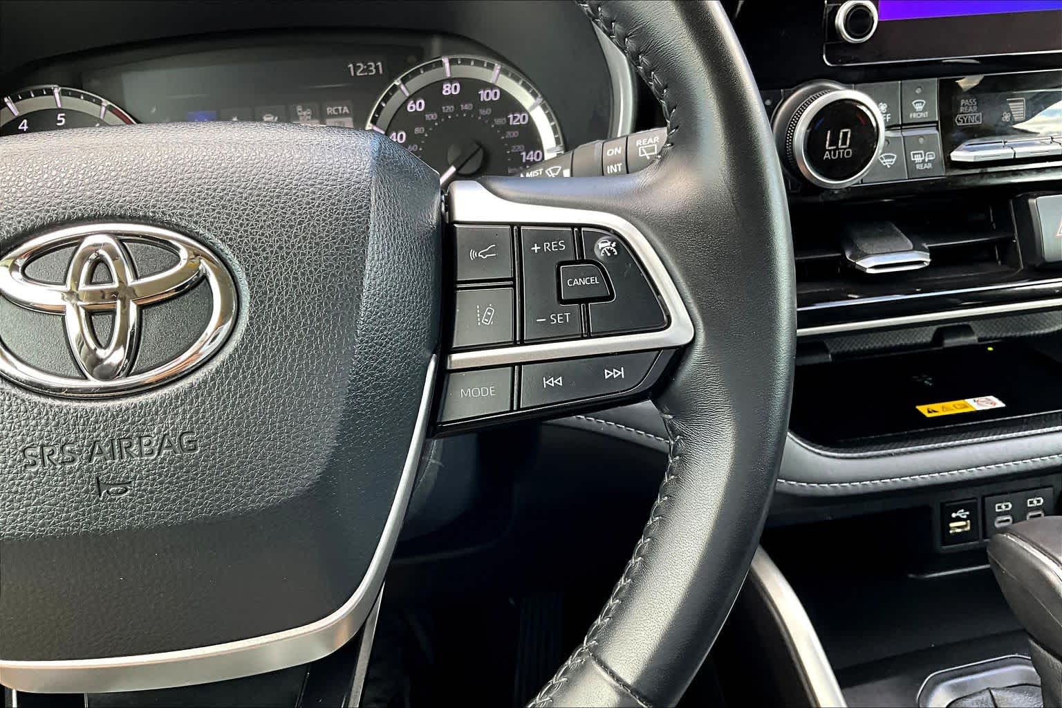 2024 Toyota Highlander XLE Blueprint at AutoNation Toyota Gulf Fwy