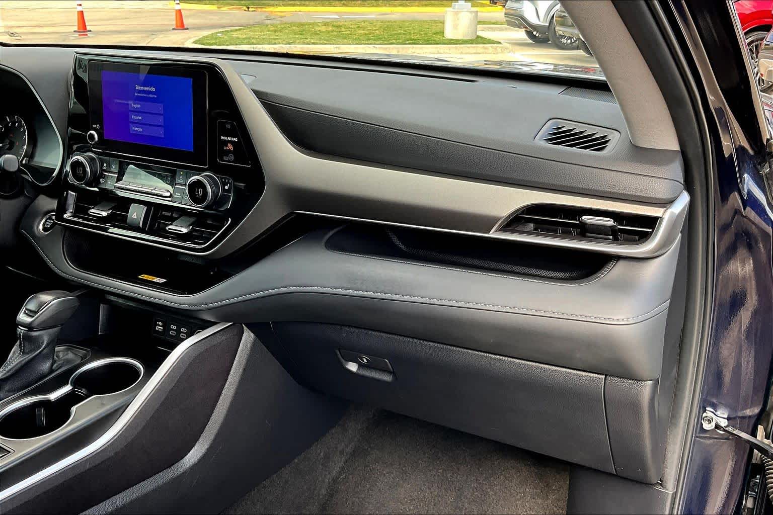 2024 Toyota Highlander XLE Blueprint at AutoNation Toyota Gulf Fwy