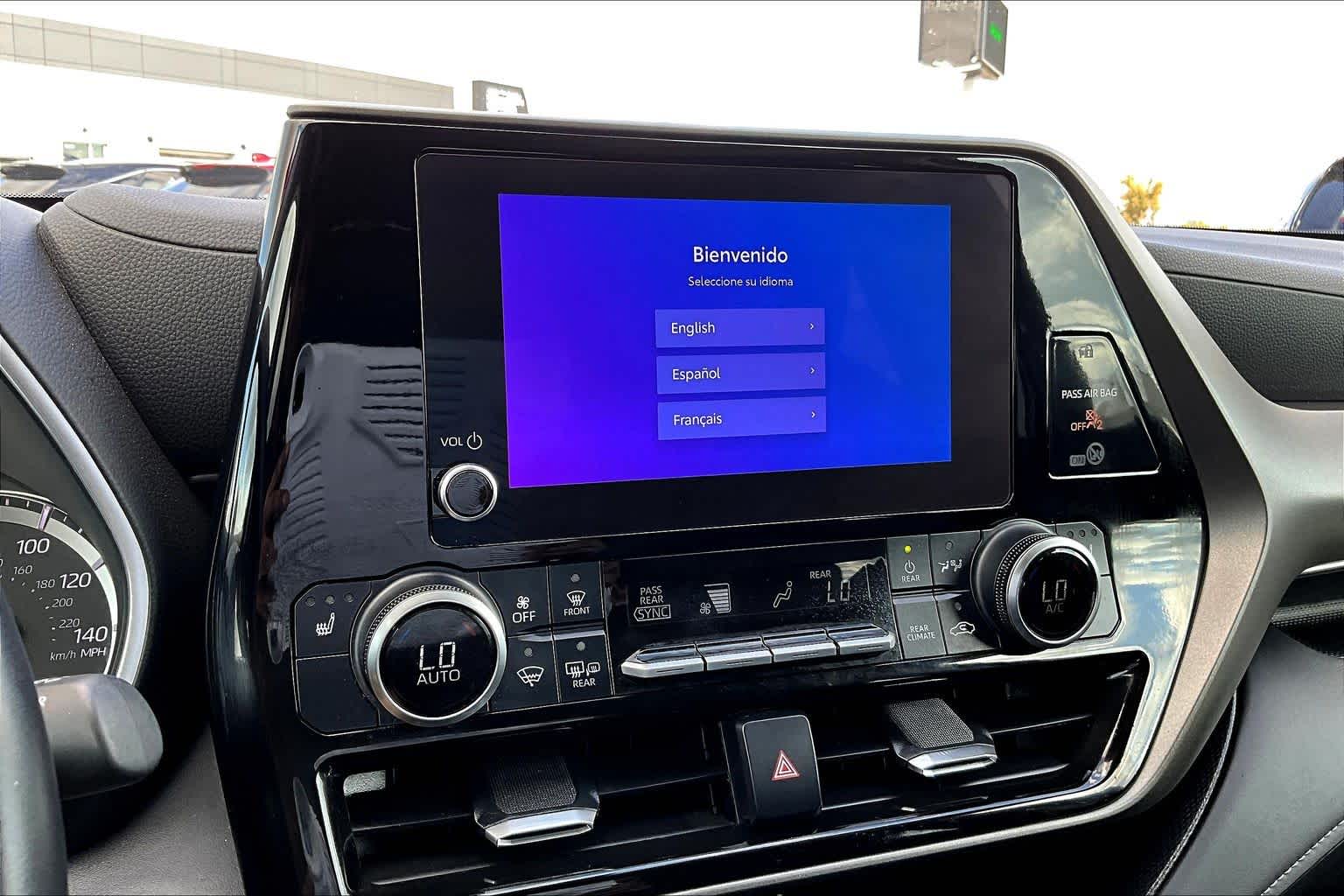 2024 Toyota Highlander XLE Blueprint at AutoNation Toyota Gulf Fwy