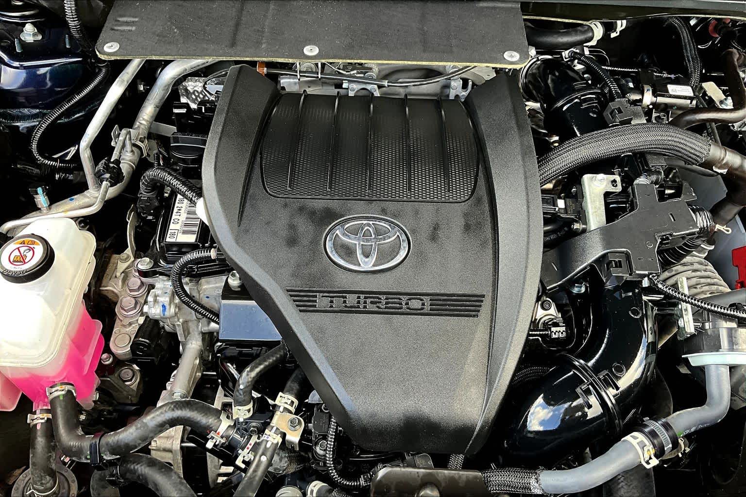 2024 Toyota Highlander XLE Blueprint at AutoNation Toyota Gulf Fwy