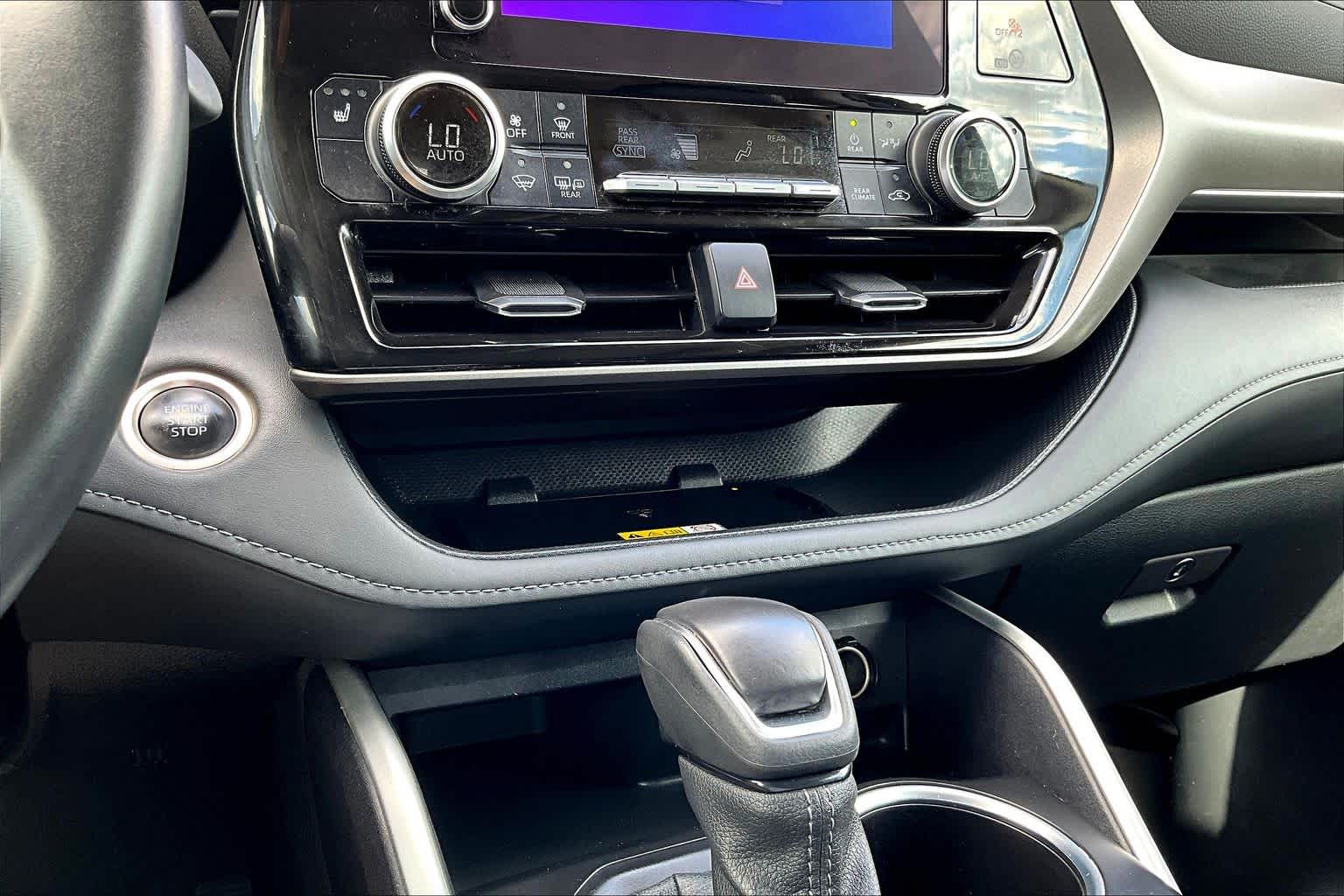 2024 Toyota Highlander XLE Blueprint at AutoNation Toyota Gulf Fwy