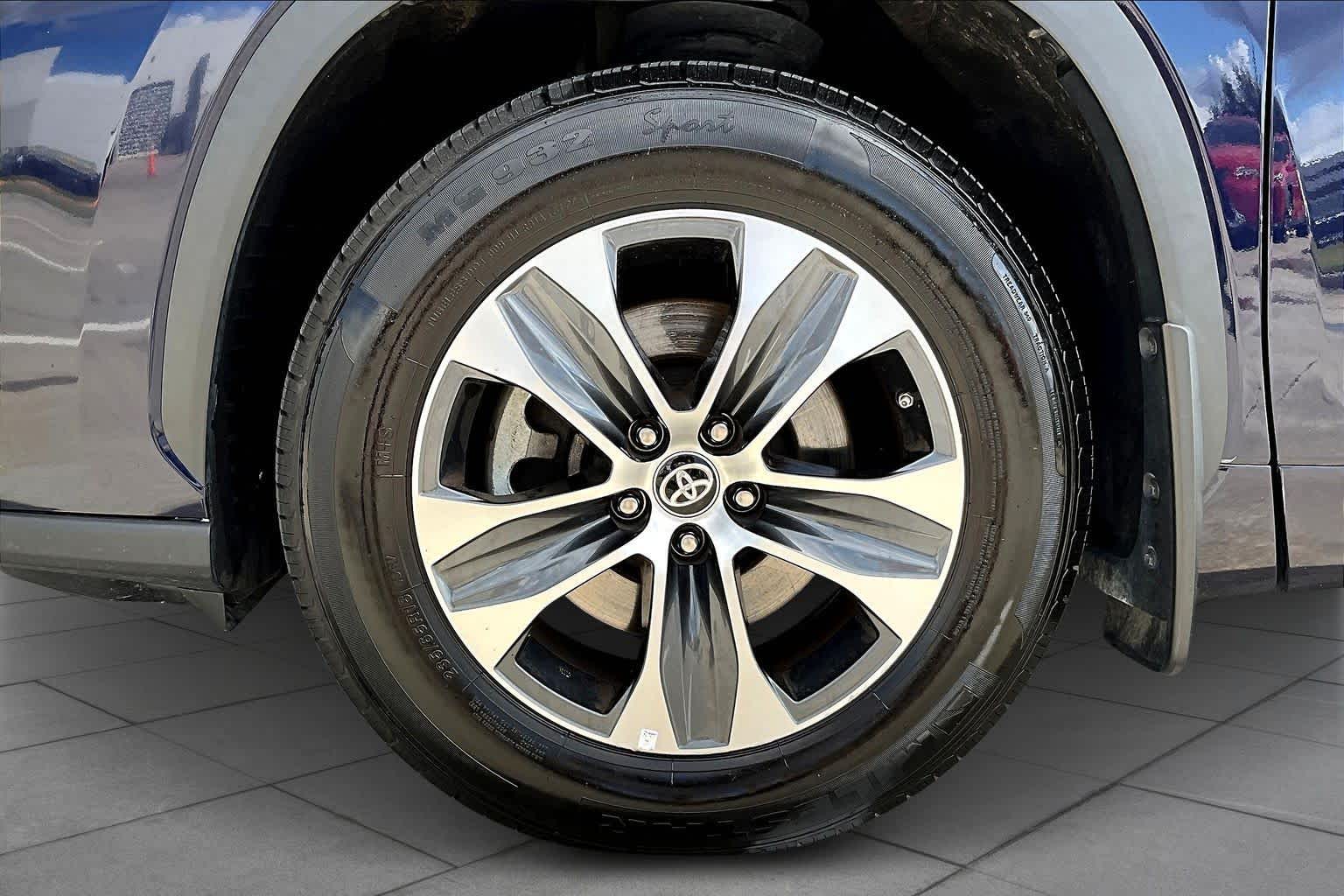 2024 Toyota Highlander XLE Blueprint at AutoNation Toyota Gulf Fwy