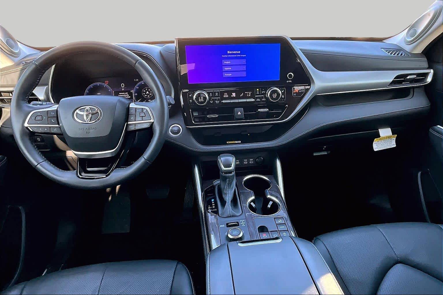 2024 Toyota Highlander Platinum Ruby Flare Pearl at Lexus of Clear Lake