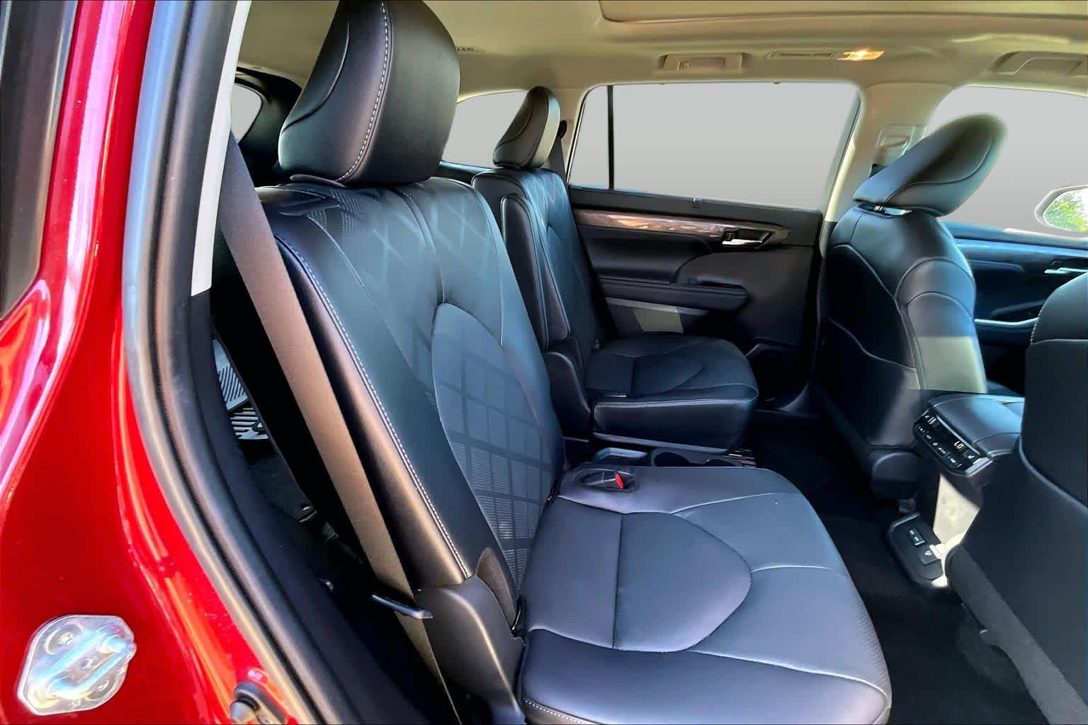 2024 Toyota Highlander Platinum Ruby Flare Pearl at Lexus of Clear Lake