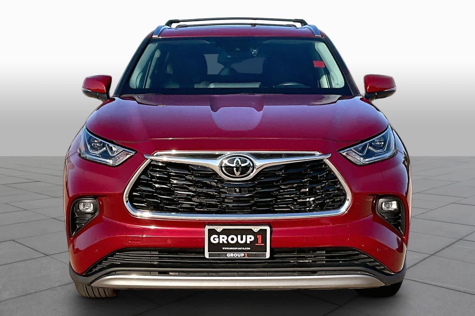 2024 Toyota Highlander Platinum Ruby Flare Pearl at Lexus of Clear Lake