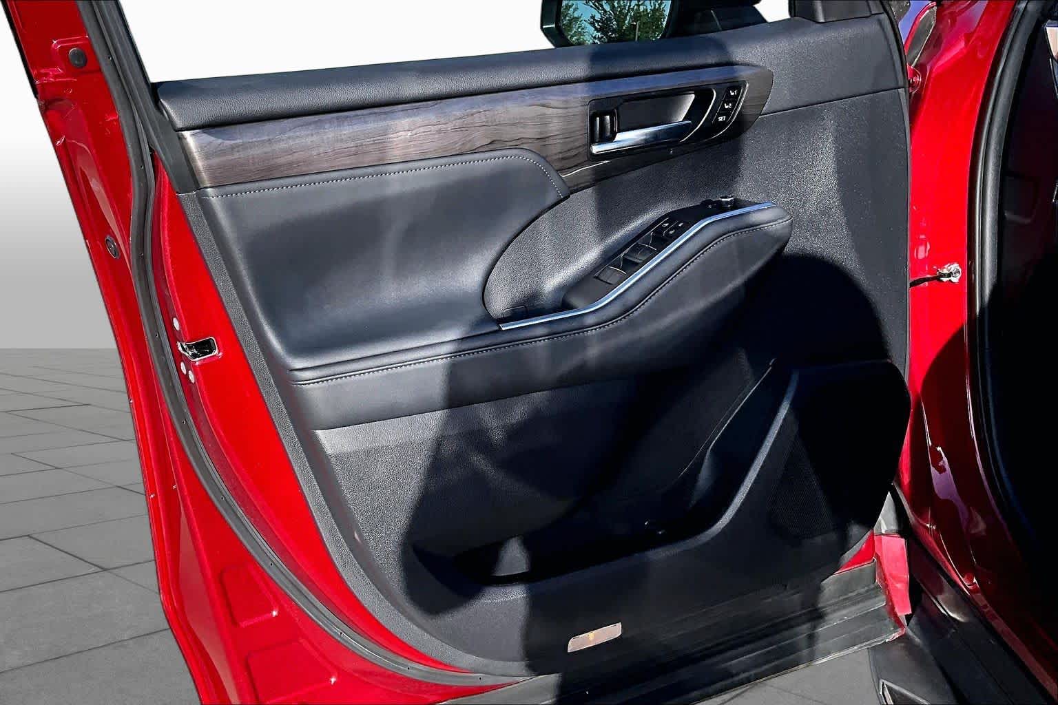 2024 Toyota Highlander Platinum Ruby Flare Pearl at Lexus of Clear Lake