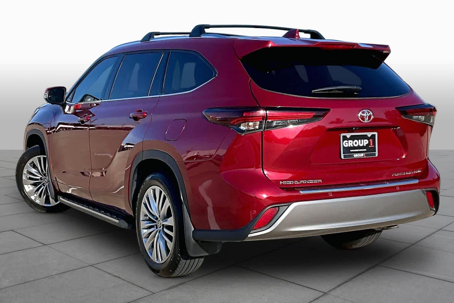 2024 Toyota Highlander Platinum Ruby Flare Pearl at Lexus of Clear Lake