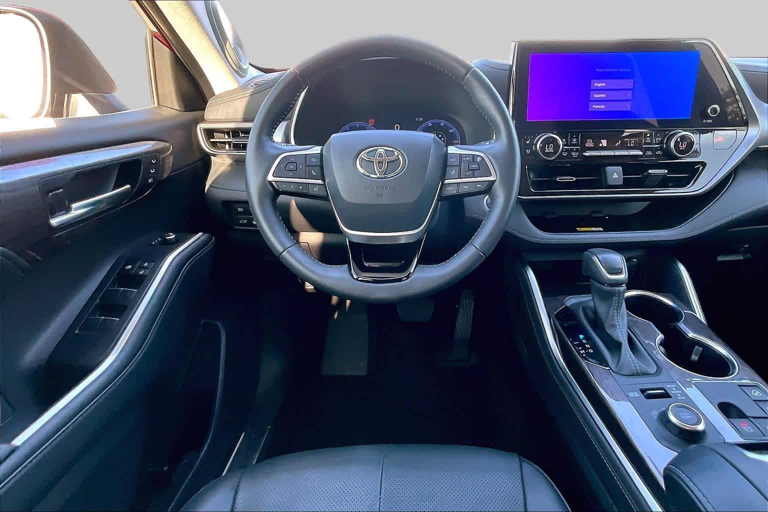 2024 Toyota Highlander Platinum Ruby Flare Pearl at Lexus of Clear Lake