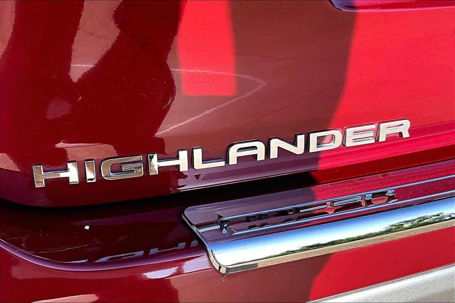 2024 Toyota Highlander Platinum Ruby Flare Pearl at Lexus of Clear Lake