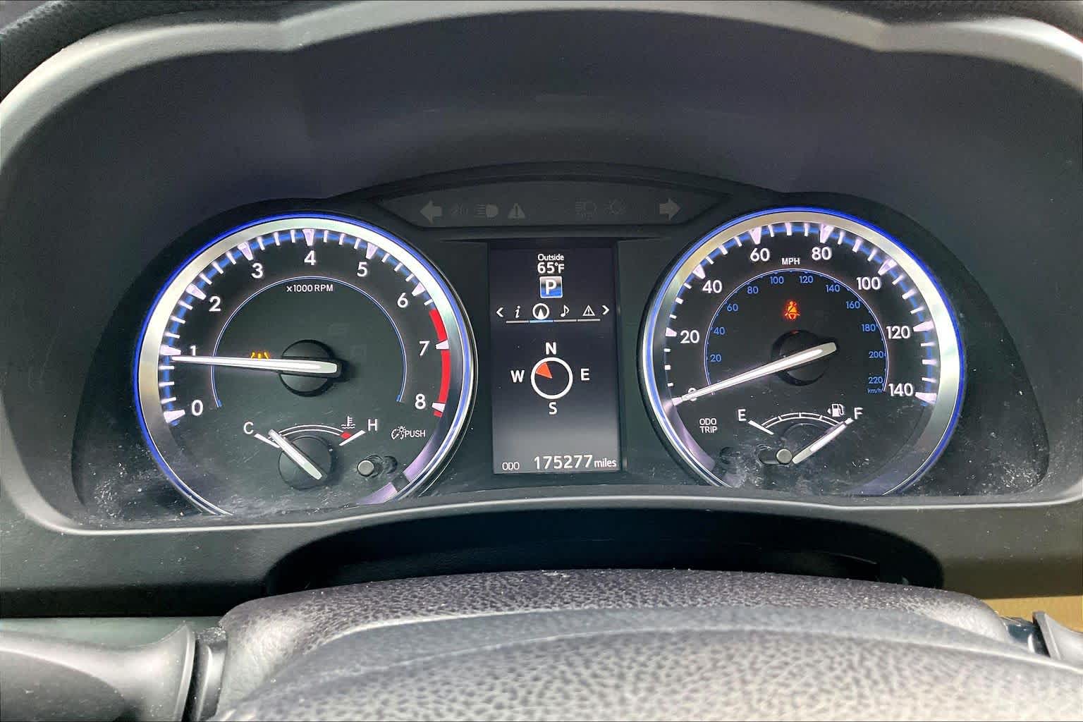 2015 Toyota Highlander XLE Blizzard Pearl at AutoNation USA Katy