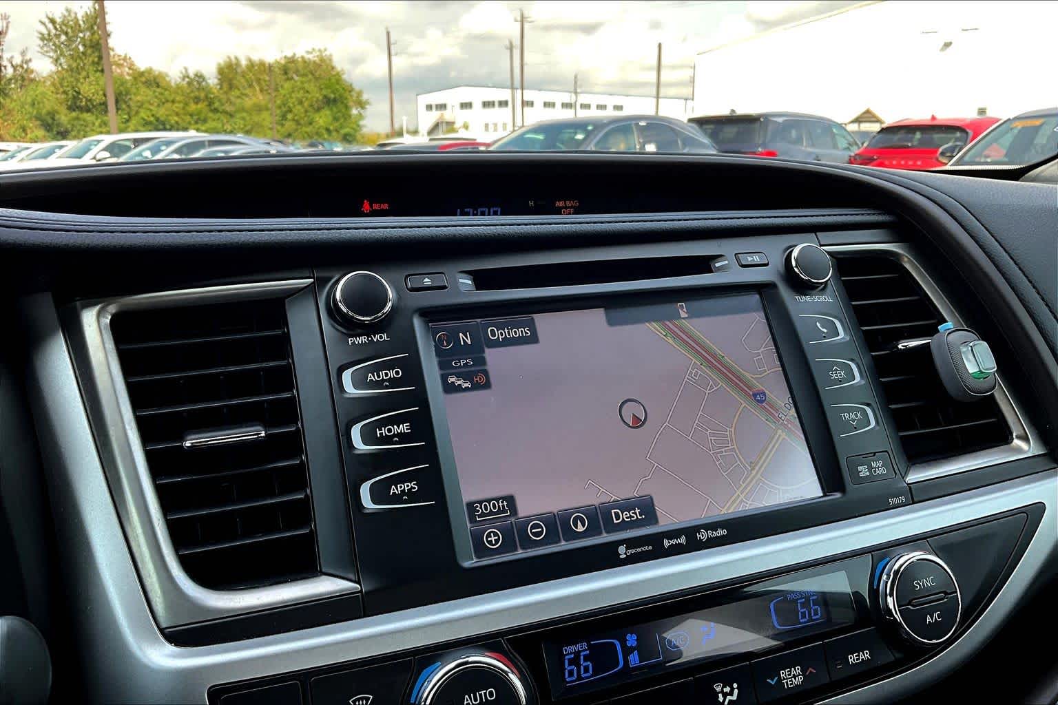 2018 Toyota Highlander XLE Ooh La La Rouge Mica at Sterling McCall Lexus of Clear Lake