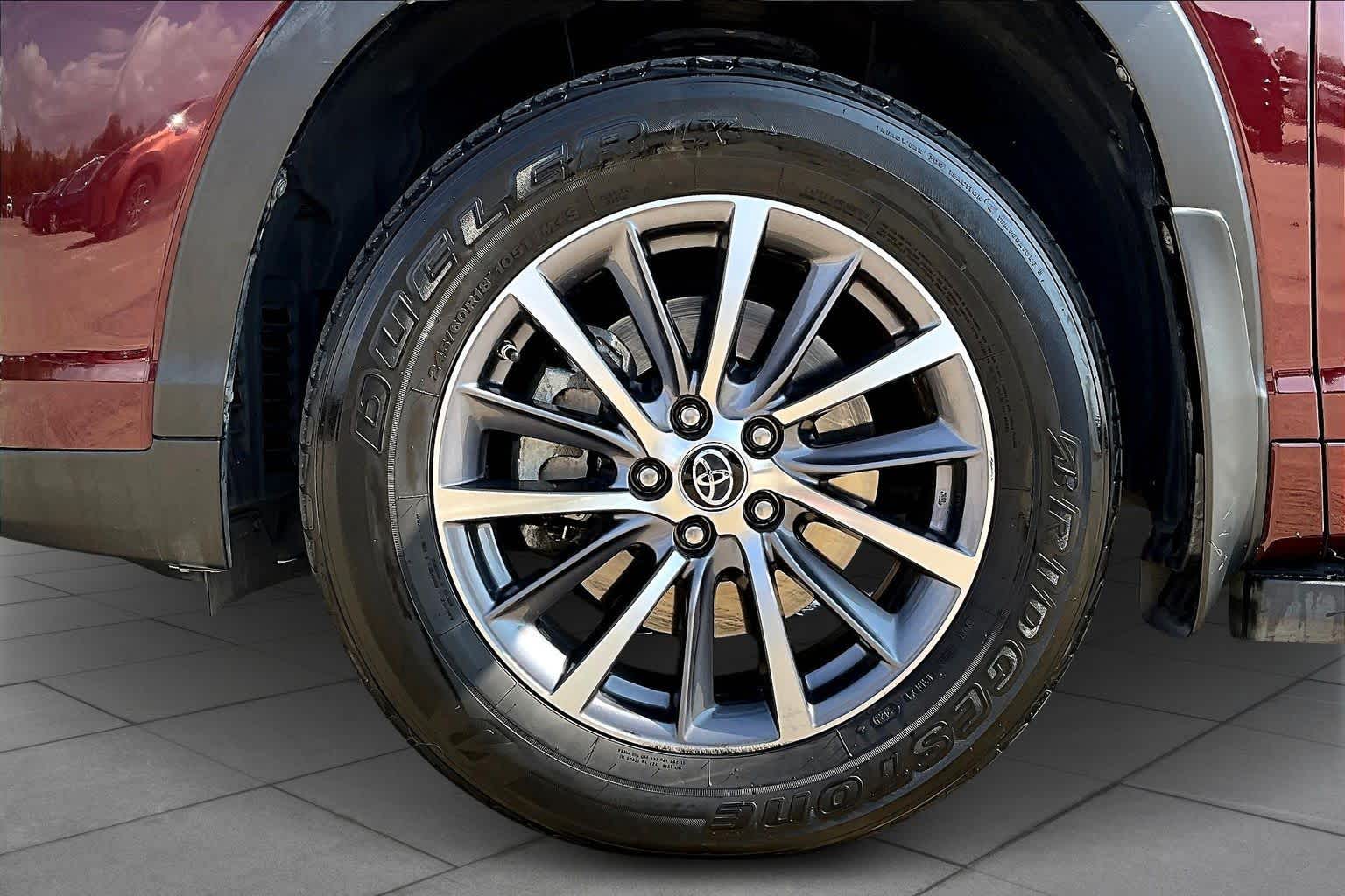 2018 Toyota Highlander XLE Ooh La La Rouge Mica at Sterling McCall Lexus of Clear Lake