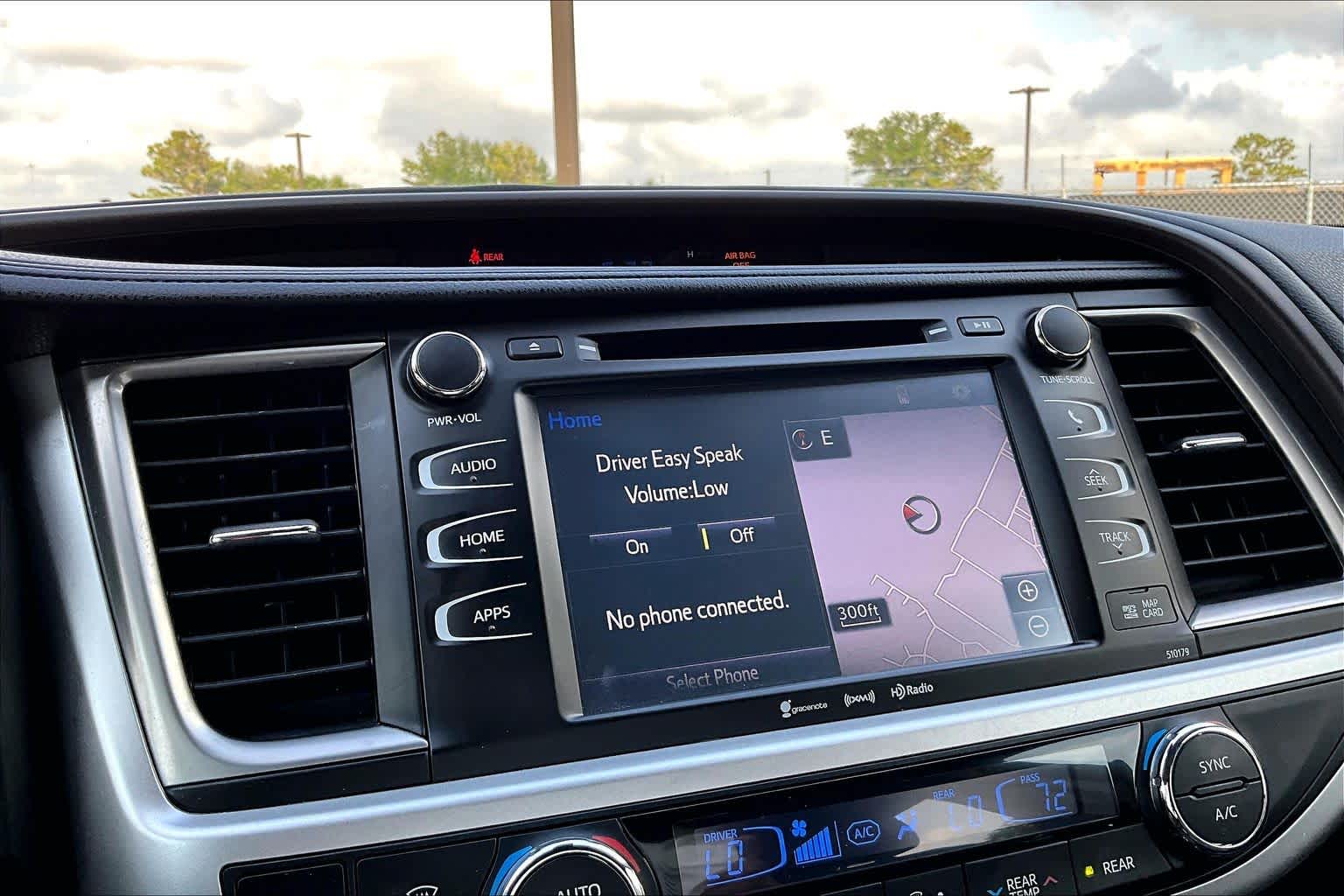 2018 Toyota Highlander XLE Midnight Black Metallic at AutoNation USA Katy