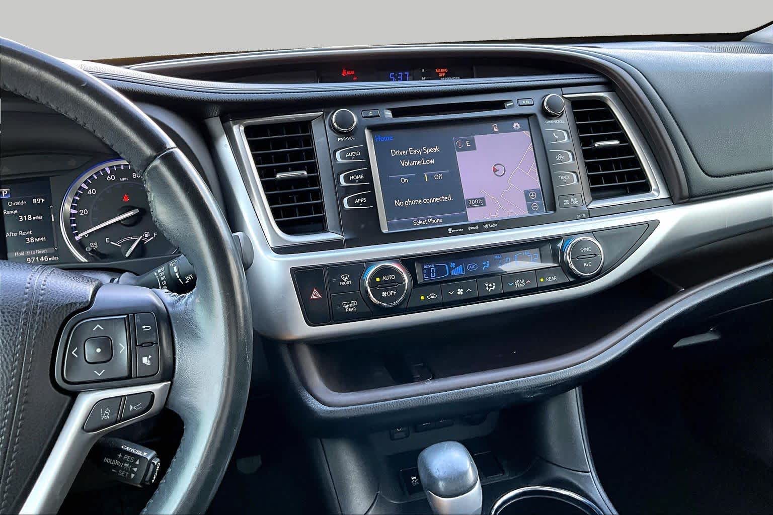 2018 Toyota Highlander XLE Midnight Black Metallic at AutoNation USA Katy