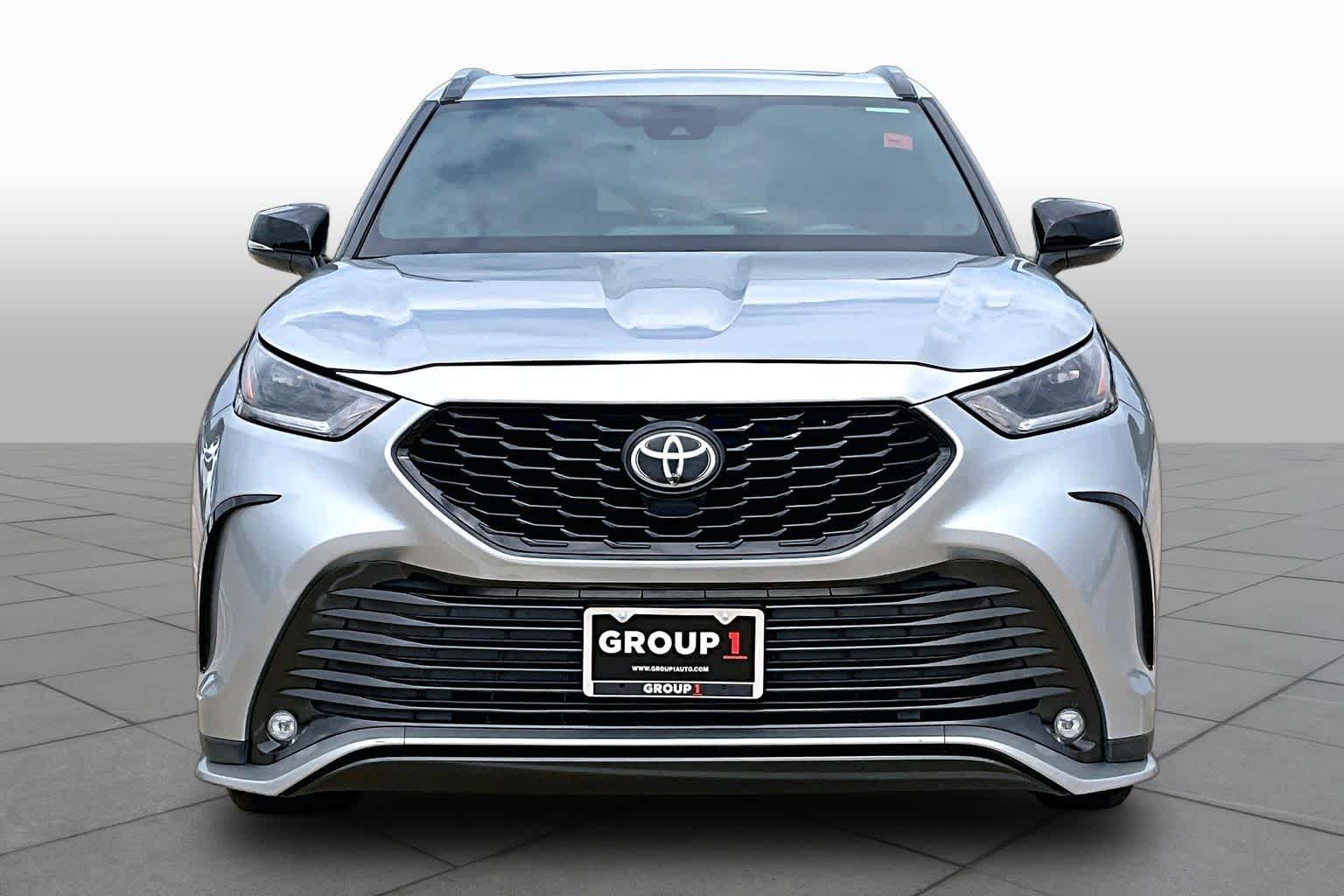 2021 Toyota Highlander XSE Celestial Silver Metallic at HGreg Houston