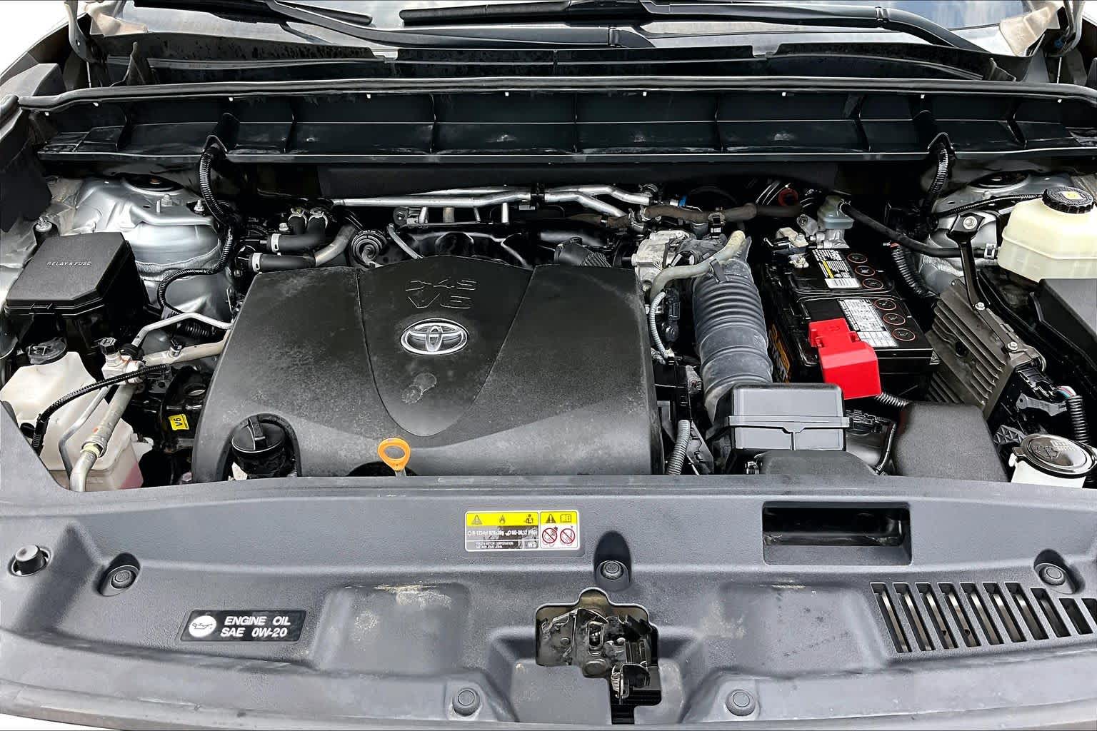 2021 Toyota Highlander XSE Celestial Silver Metallic at HGreg Houston