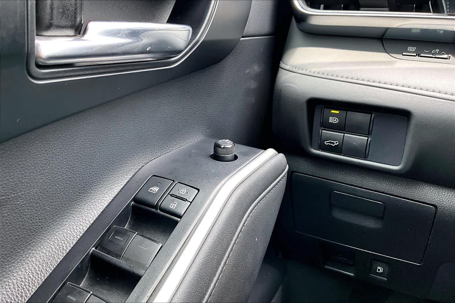2021 Toyota Highlander XSE Celestial Silver Metallic at HGreg Houston