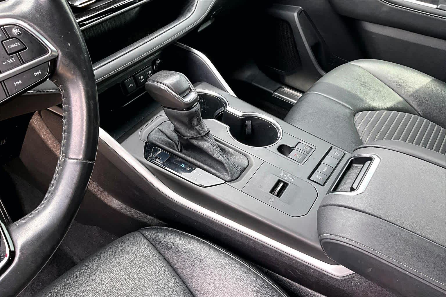 2021 Toyota Highlander XSE Celestial Silver Metallic at HGreg Houston