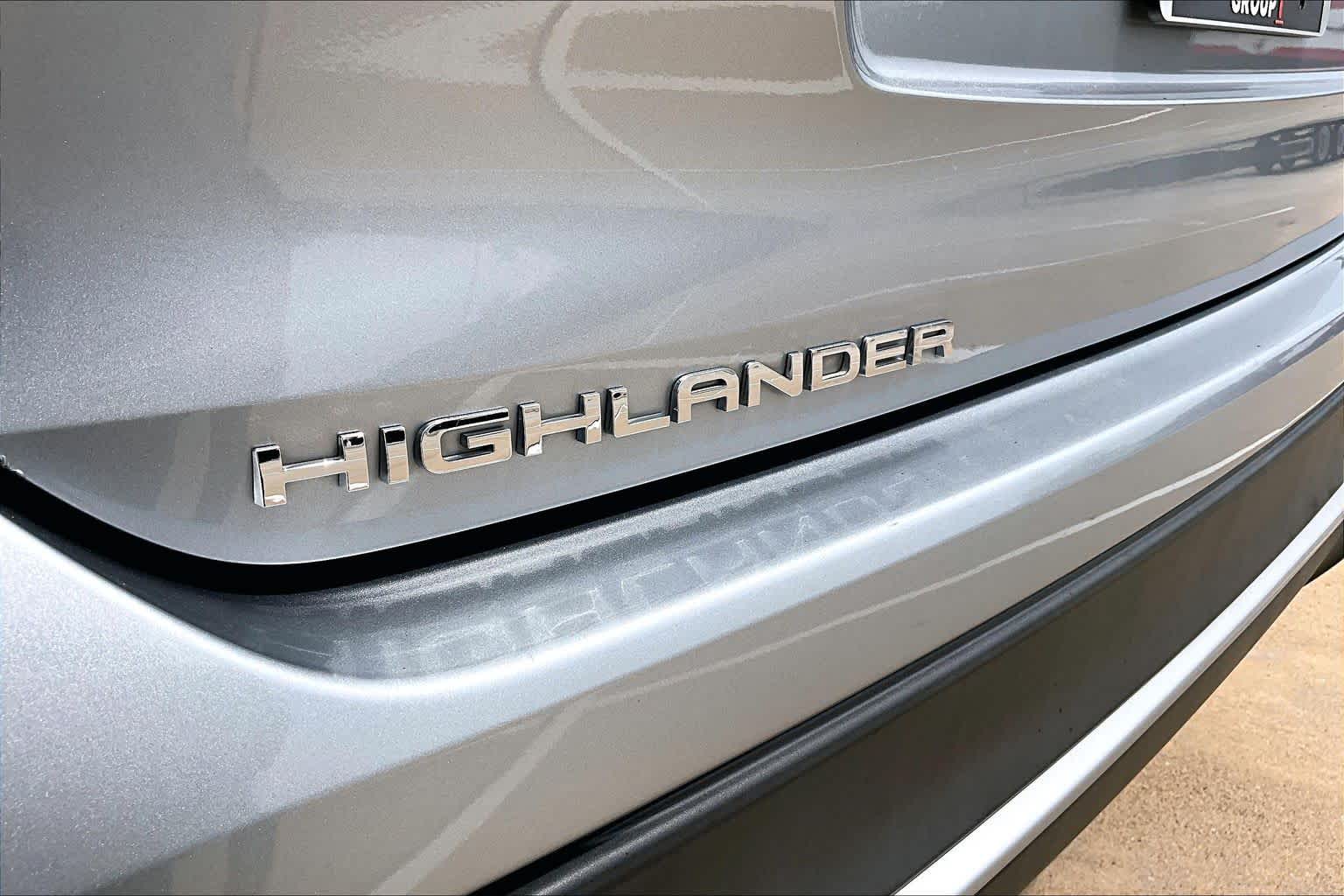 2021 Toyota Highlander XSE Celestial Silver Metallic at HGreg Houston